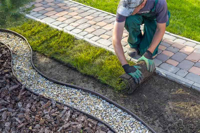 Nettoyage des extérieurs - BSPRO SOLUCE TOITURE en Belgique : Klinker, pierre bleue, dallage, terrasse, muret, terrasse ... Résine hydrofuge . Travaux de petite maçonnerie paysagère ... en Belgique : région Flamande, Wallonne et Bruxelles …